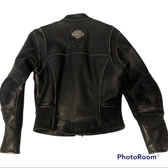 Womens Harley Davison leather jacket - Picture 1 of 8